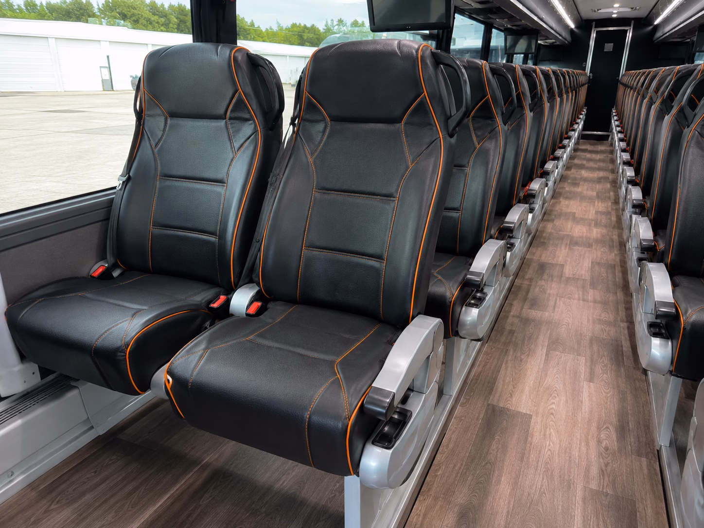 charter bus transfers to selfridge air national guard base and metro detroit military installations