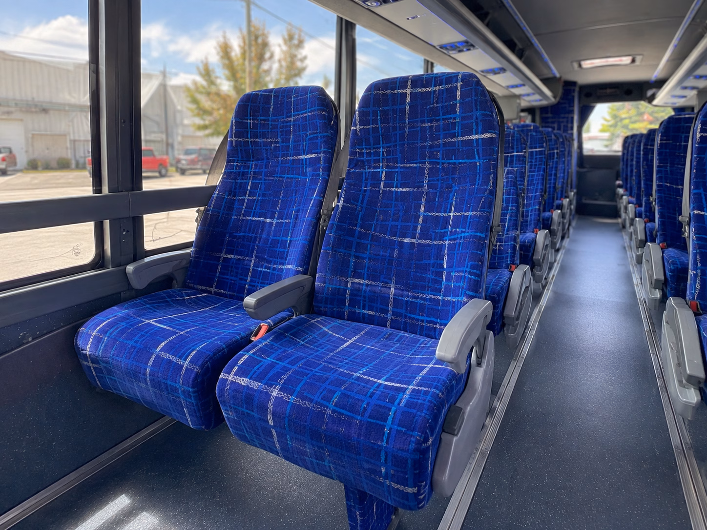 how the type of bus changes the price in canton michigan